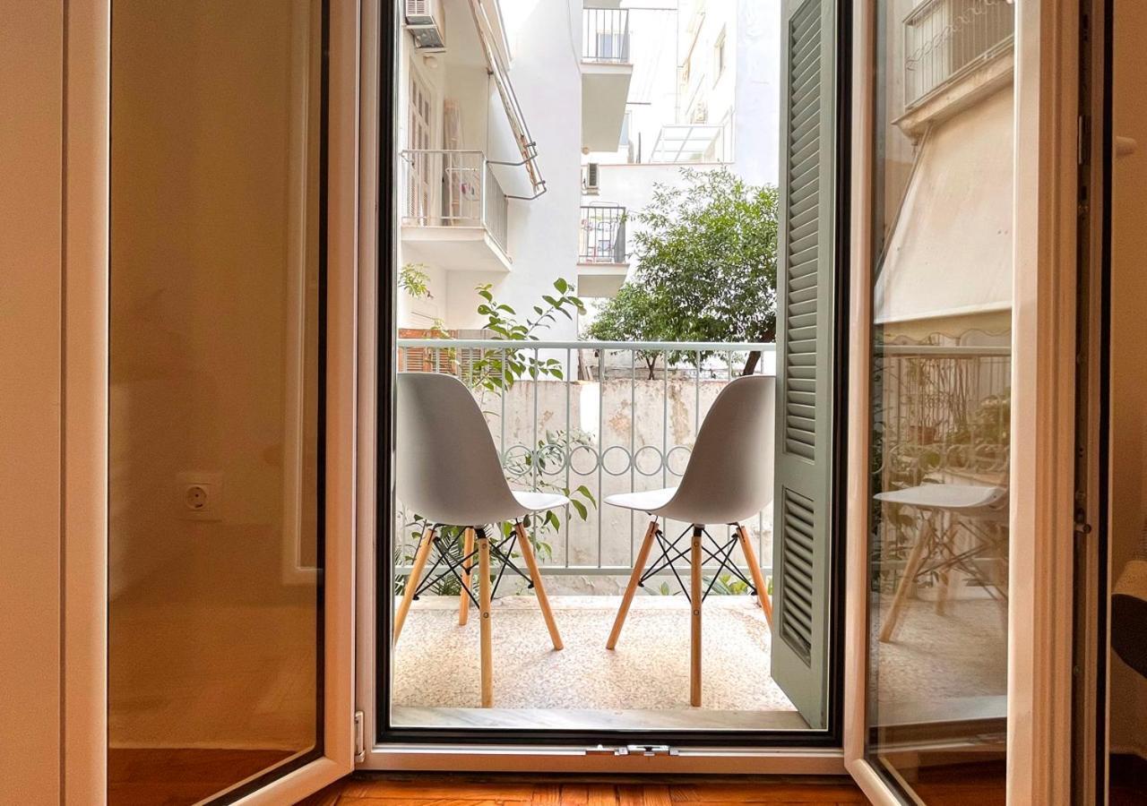 Entire-Lovely Apartment For Couples In Athens Ngoại thất bức ảnh